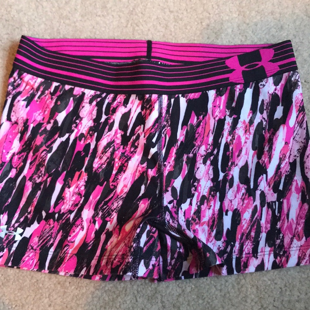 UA Armour Shorty